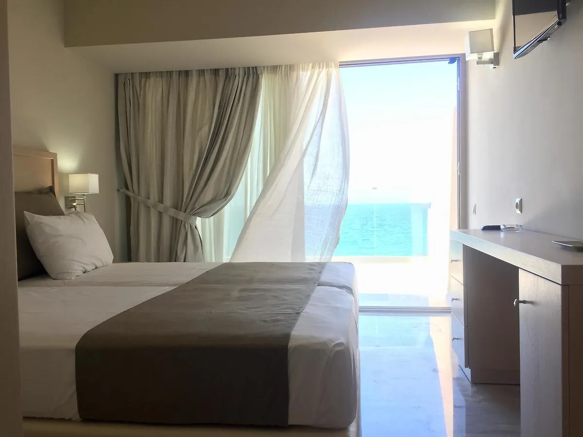 아파트호텔 Archipelagos Hotel 레팀노