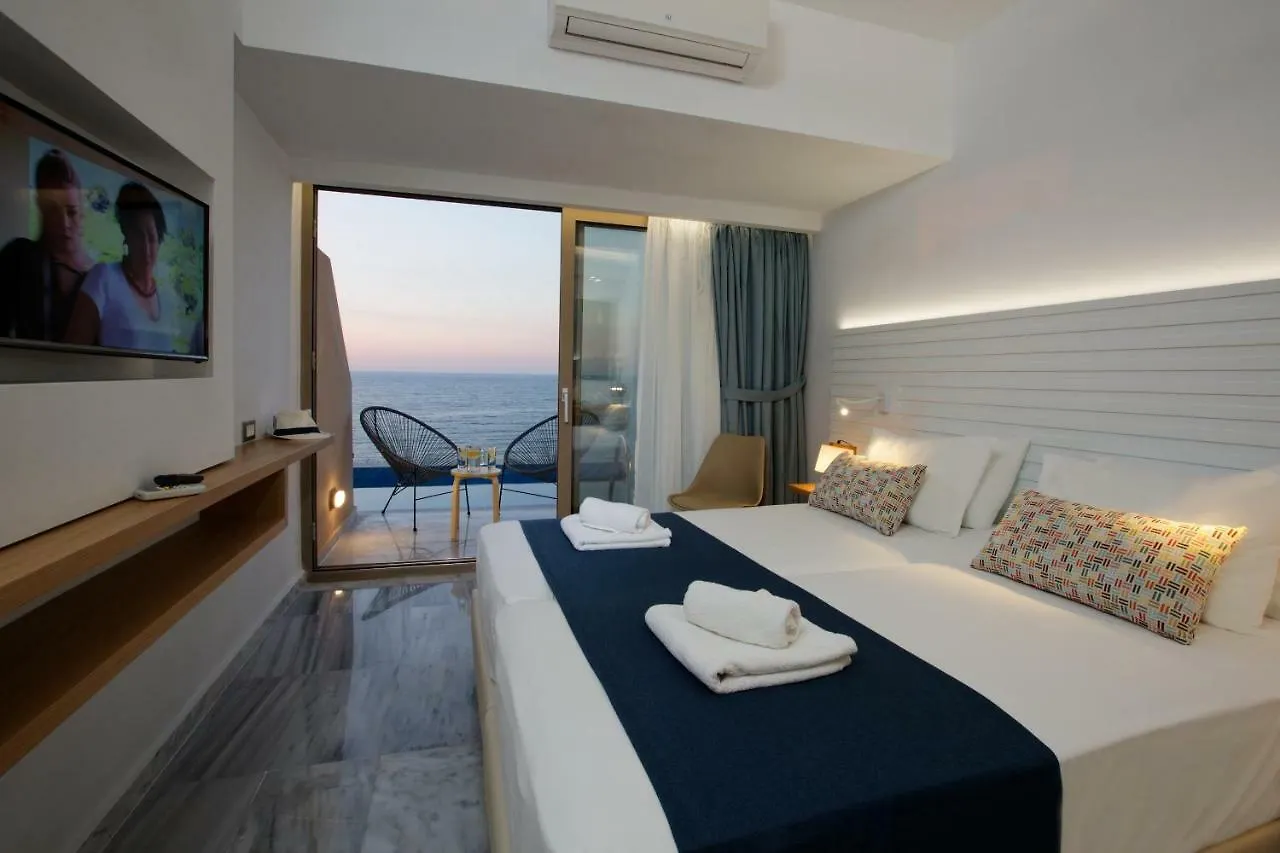 Archipelagos Hotel 레팀노 4*,