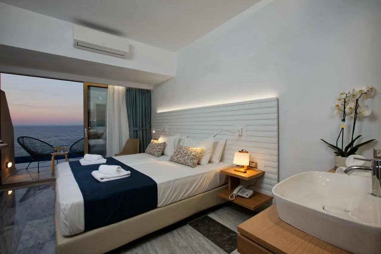 아파트호텔 Archipelagos Hotel 레팀노