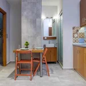 Old Town Boutique Studio's - Ρέθυμνο