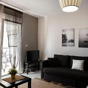 Ελέγξτε τη διαθεσιμότητα