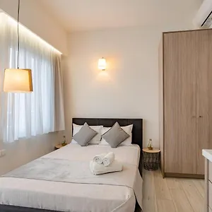 White & Gray Ρέθυμνο